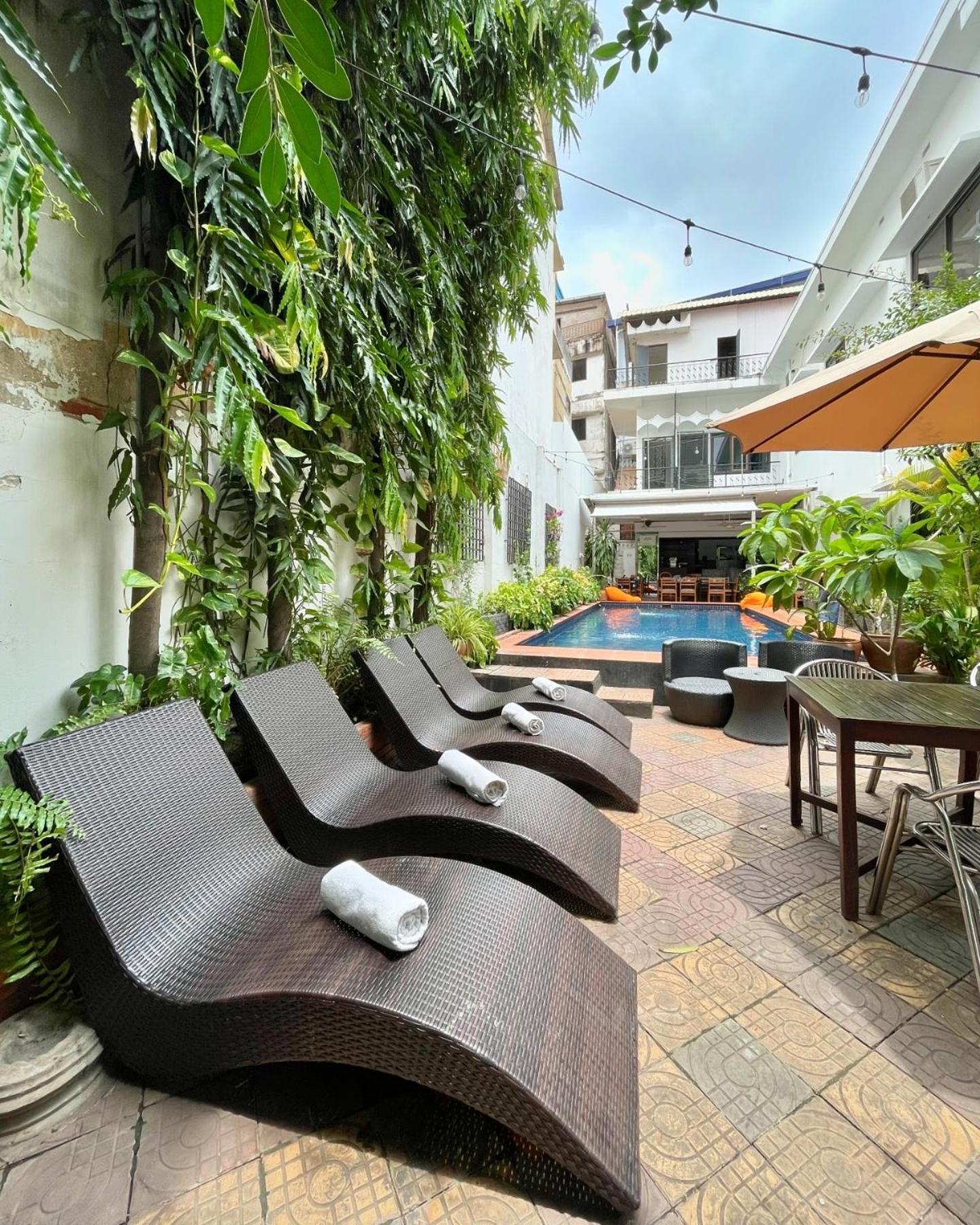 Birdcage Boutique Hotel Phnompen Kültér fotó